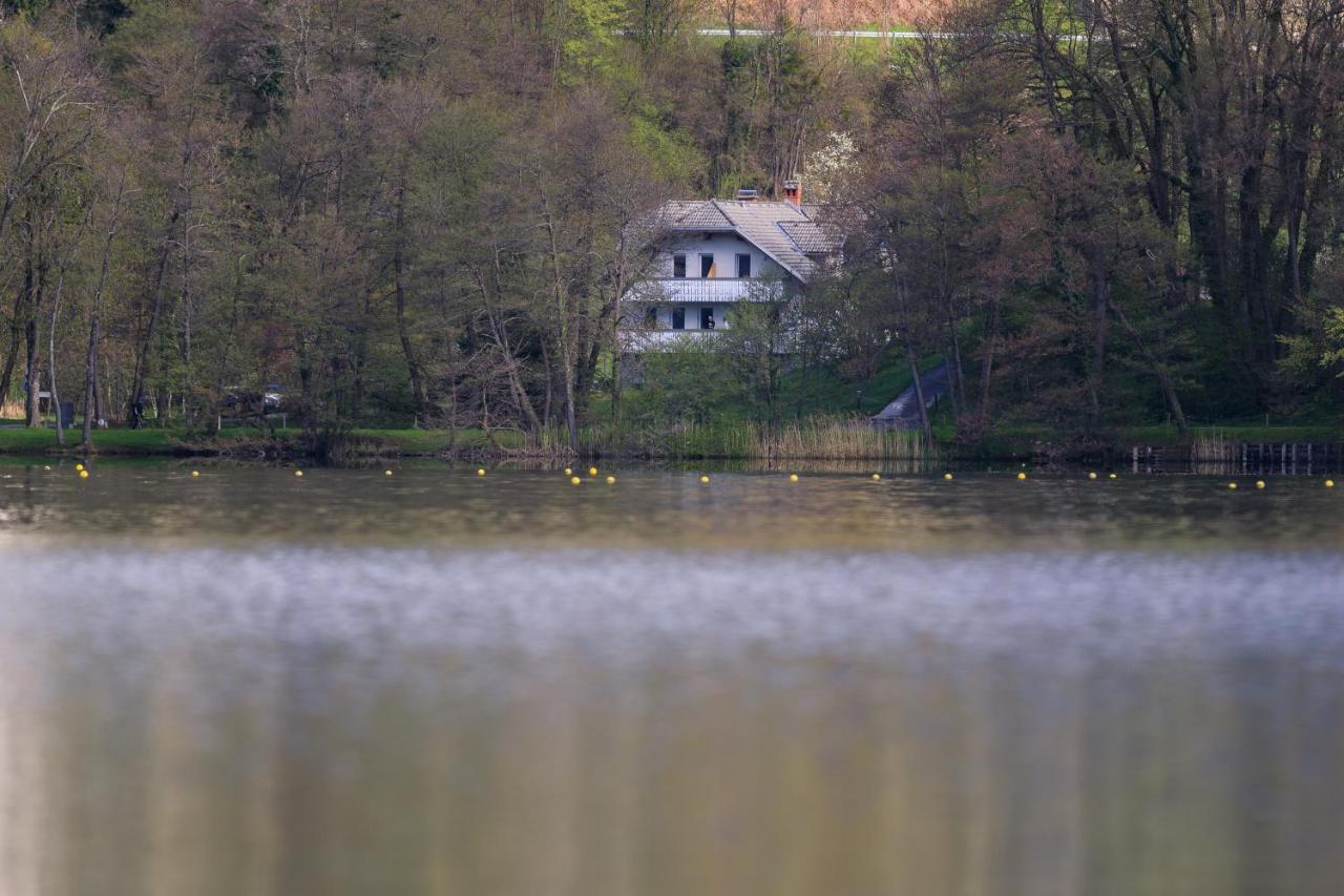 Lake House Sebanc بليد المظهر الخارجي الصورة